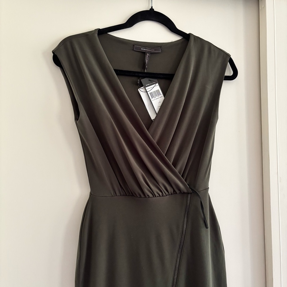 NWT BCBGMaxAzria Safari Green Zipler Sheath Midi Dress V-Neck